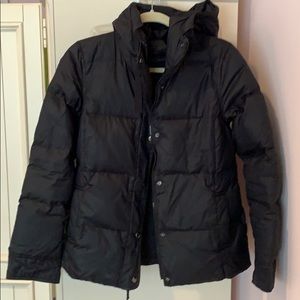 Black puffer jacket